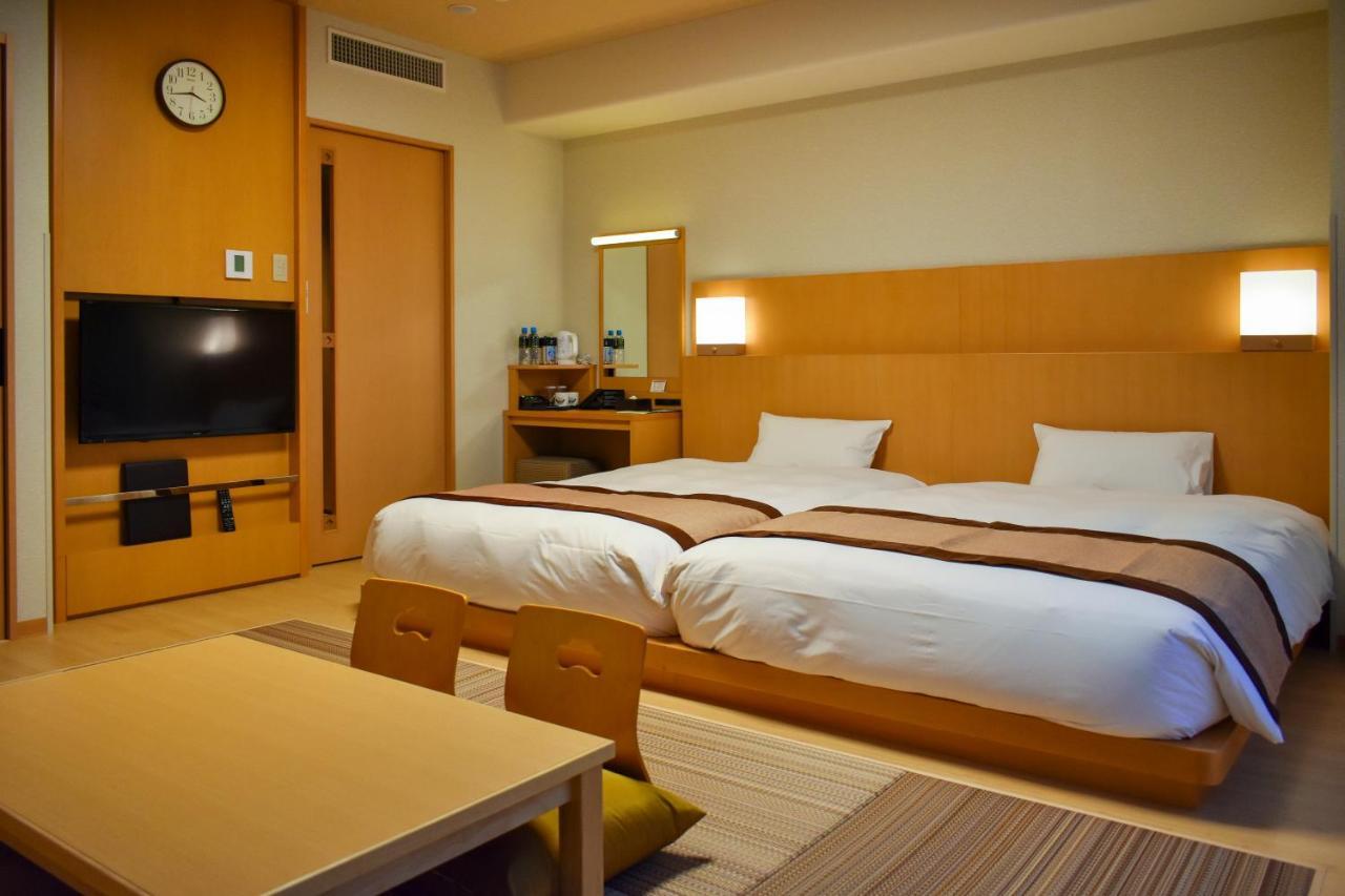 Hotel Monterey Fukuoka Фукуока Екстер'єр фото